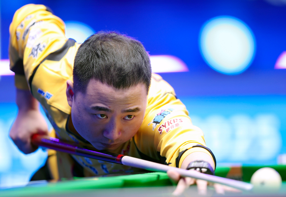 1分54秒52刷新个人最好成绩 李冰洁获女子200米自由泳银牌